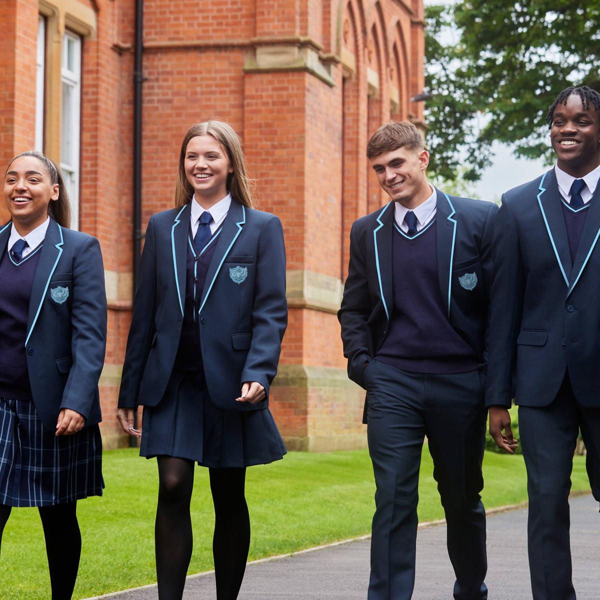 🎒 The Ultimate BacktoSchool Uniform Checklist for Parents Leonard