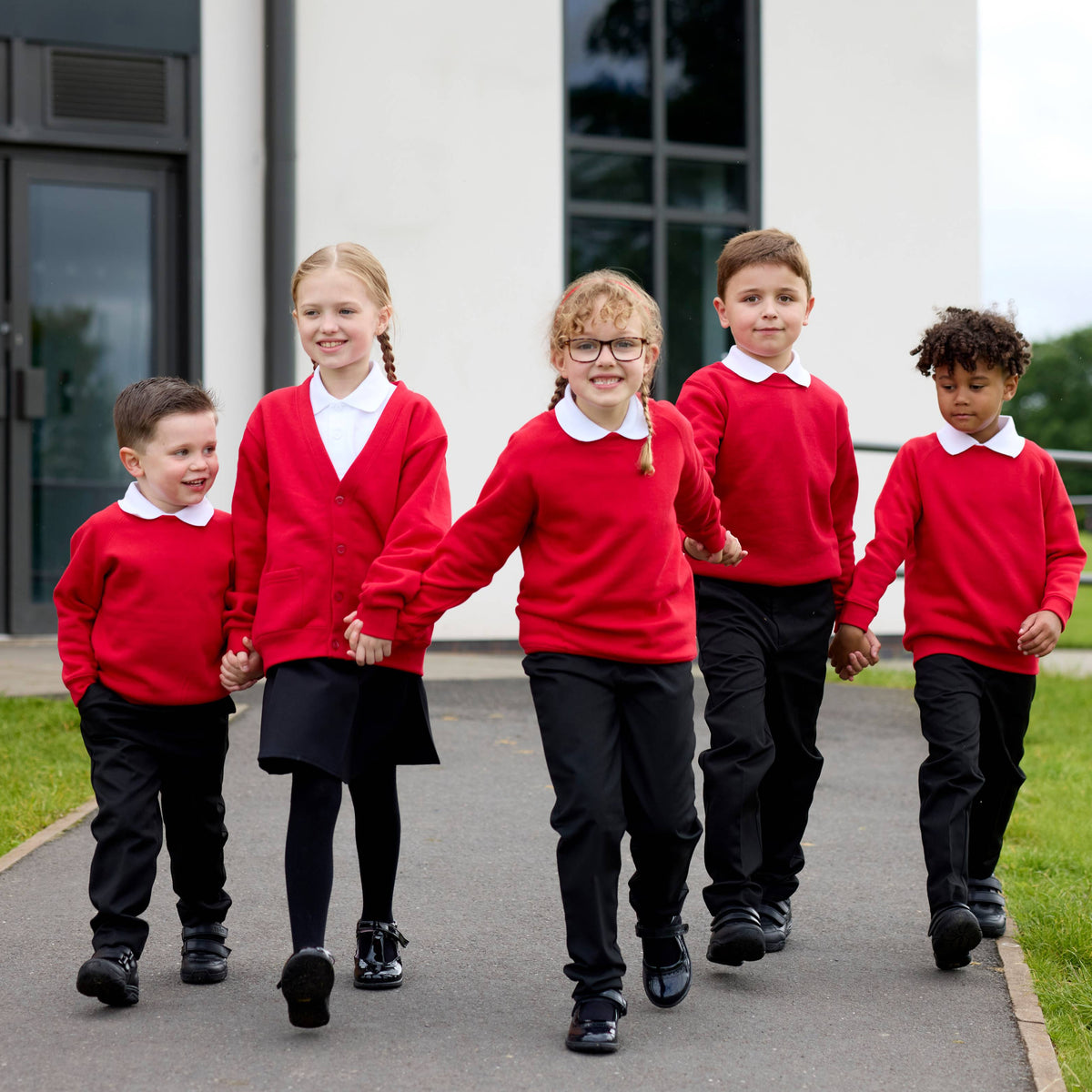 The Benefits of Direct-to-Parent School Uniform Ordering – Leonard Hudson